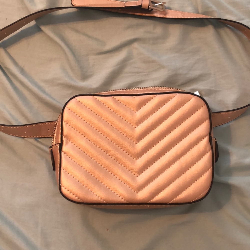 Quilted belt bag